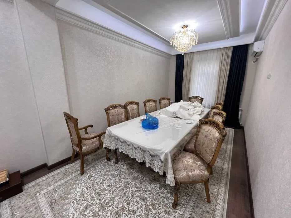 Мирзо-Улугбекский р-н, Экобазар, 4/5/6 (LY)