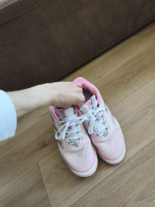 Маратонки за тенис дамски Adidas