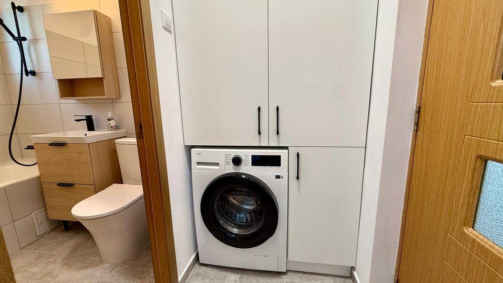 Proprietar închiriez apartament 2 camere zona Podu Roș, totul nou, prima chirie dupa renovare completa