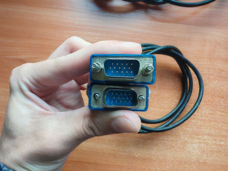 Кабели за 5 лева