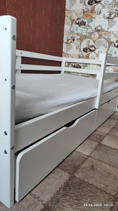 Продам кровать.40000