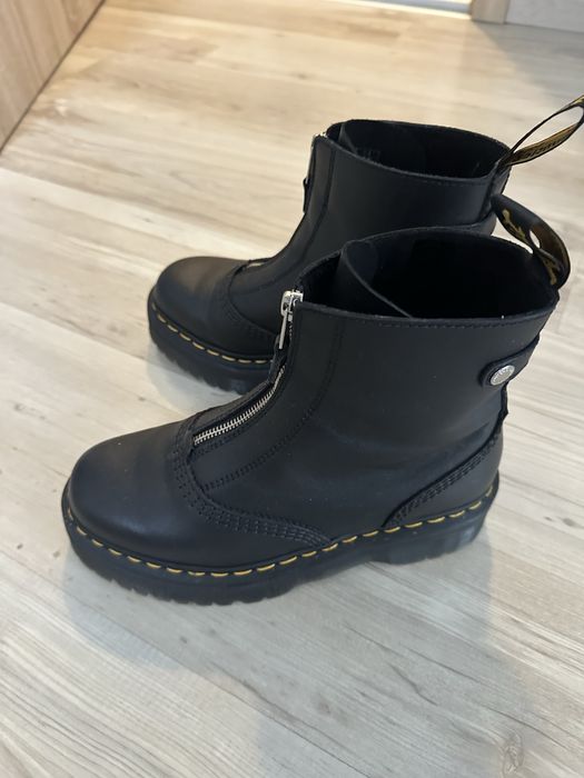 Дамски боти Dr Martens