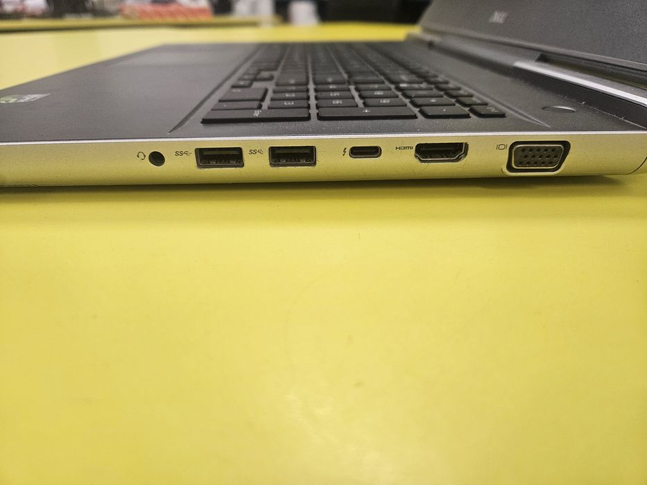 Laptop DELL / intel i7 / gtx 1060 / 16gb ram / 1tb+256gb stocare
