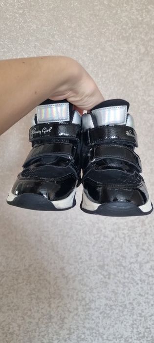 Обувь для девочки