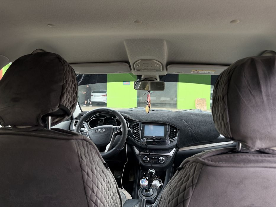 Продам машину Lada Vesta 2017г.