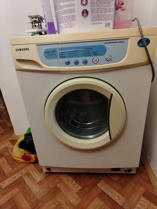 Продам стиральную машину