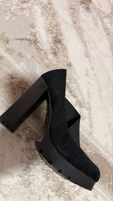 Ботильоны на платформе