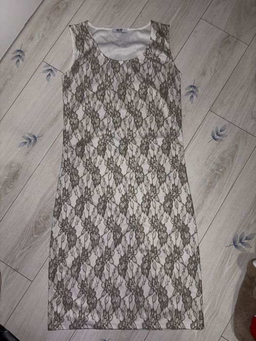 Рокли Elisabetta Franchi и Liu•Jo