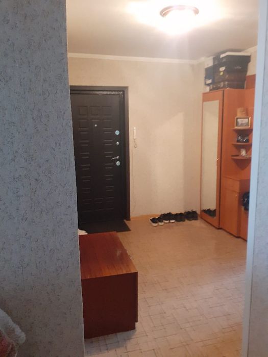 Продам 2 ленинградку. Сокол, маг.Марс