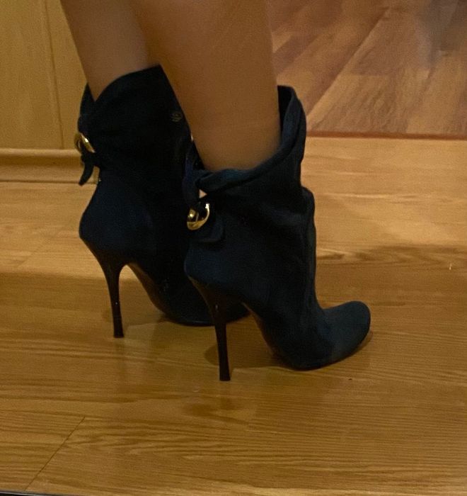 Зелени велурени боти Davos Gomma