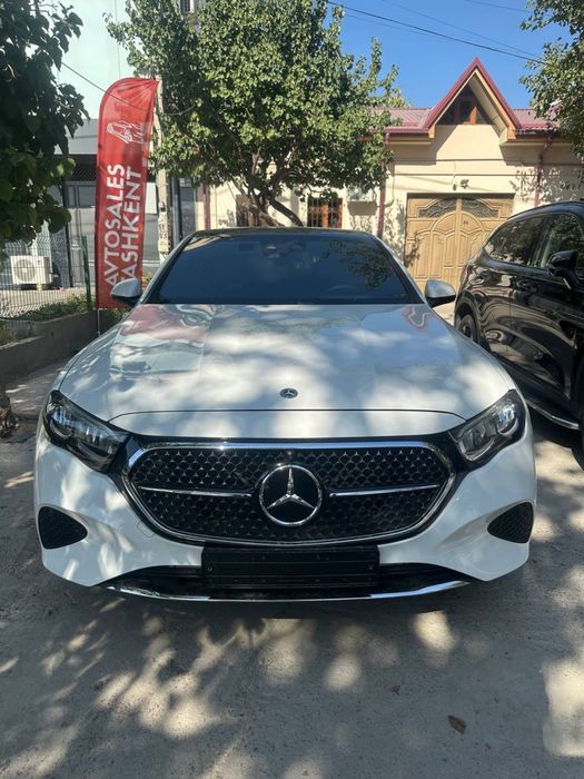 Mercedes Benz W 214 E200