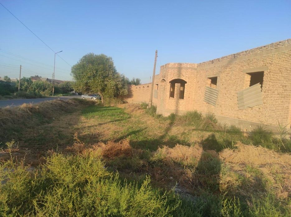 Дом в Бухаре 10 соток.