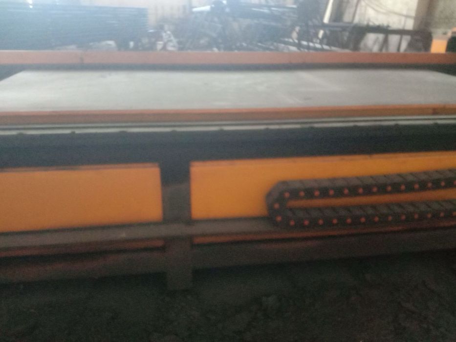 Продается плазмарес почти новый в отличном состоянии