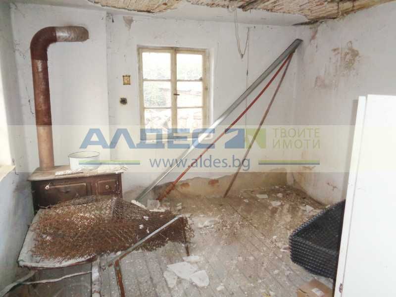 Продава се Къща в с. Виноградец, Област Пазарджик - 112 кв.м за 447 €/кв.м - Снимка #11