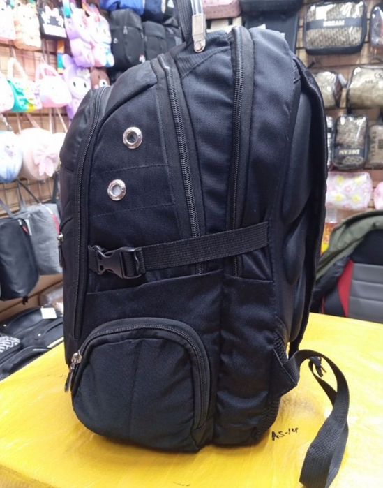Отличный школьный рюкзак