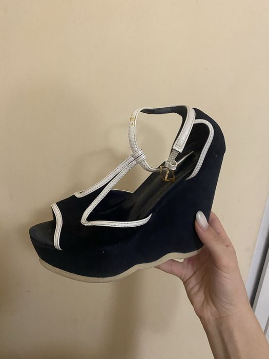 Босоножки темно-синие