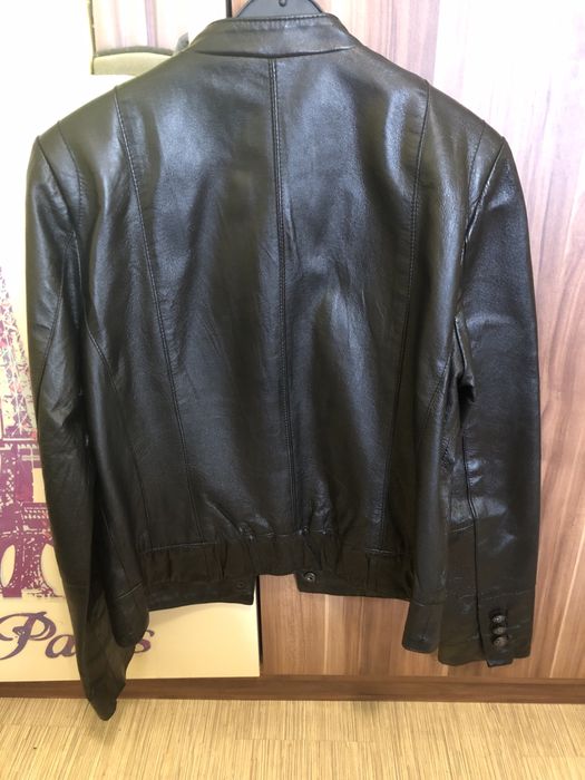 Кожено сако.   …..черно