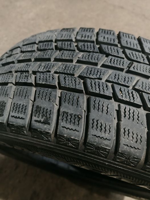 215/55R17 1шт GOODYEAR
