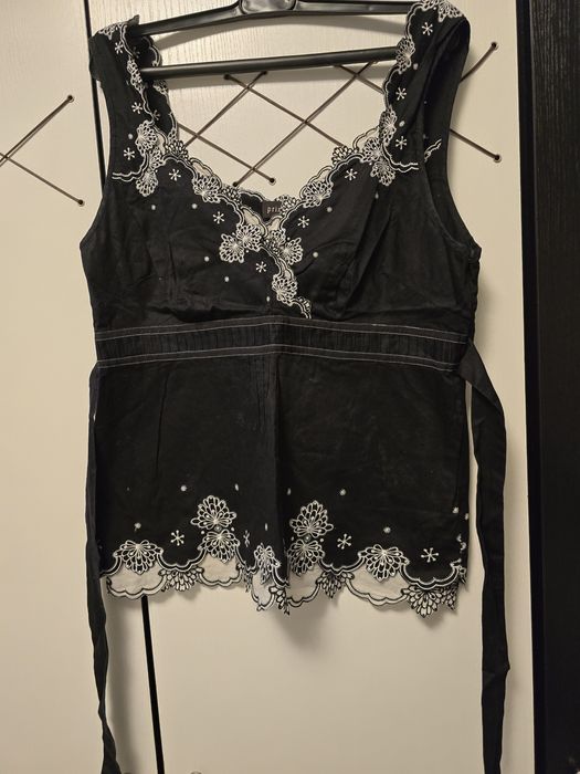 Рокли,потници и блузки