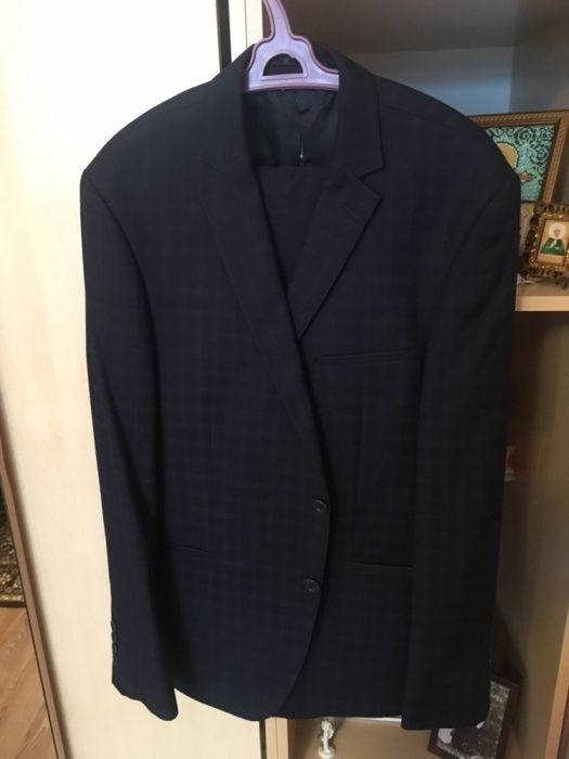 Продам костюм