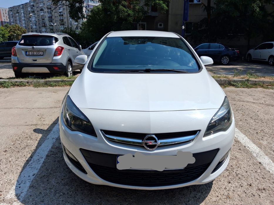 Opel Astra j  benzina si gaz 2015