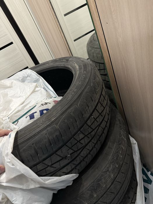Летние шины 235/45/18
