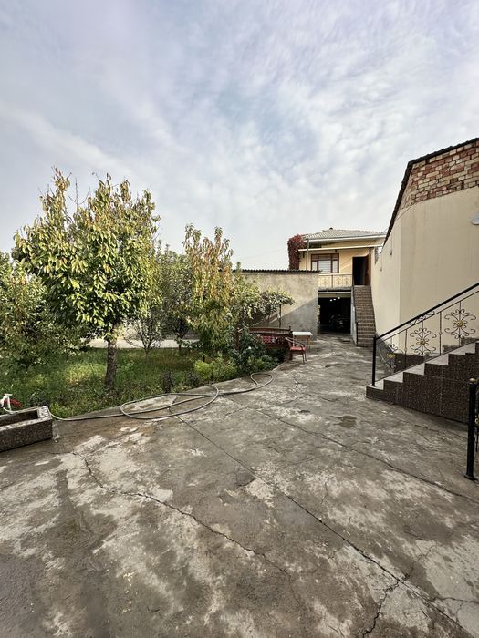 Узбум, 4,5 соток, 5 комнат, Речка