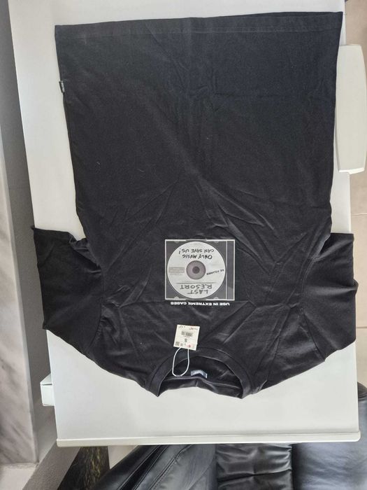 Tricou Cropp nou marimea S (M)