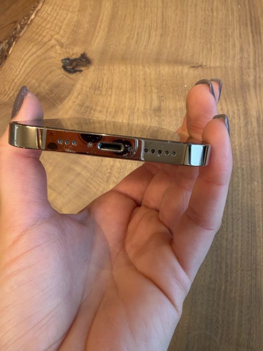 iPhone 13Pro 256 GB безупречен