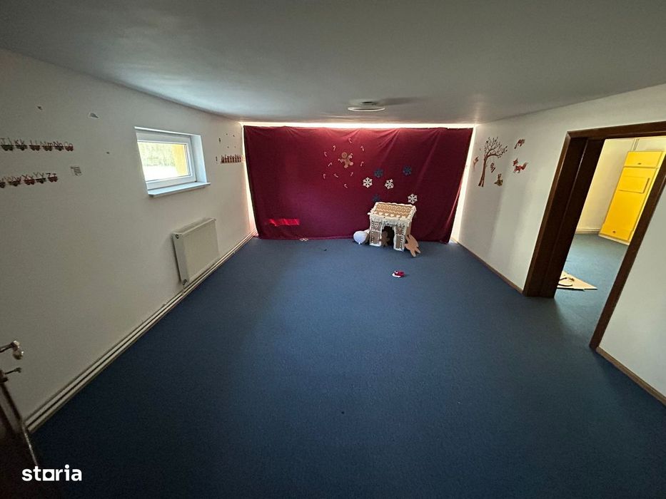 Casa individuala de inchiriat | 300 mp utili - 1000 teren