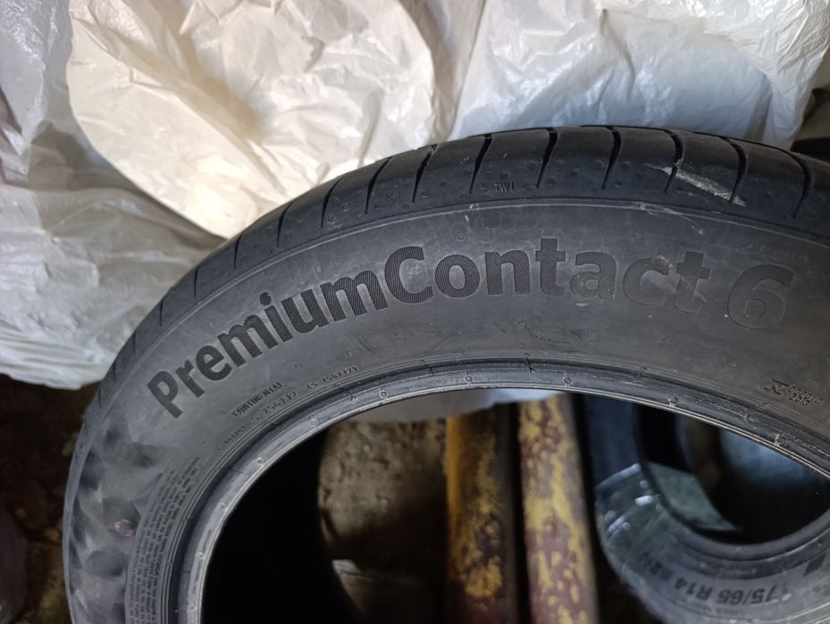 215/55/17 Континенталь - 2шт.