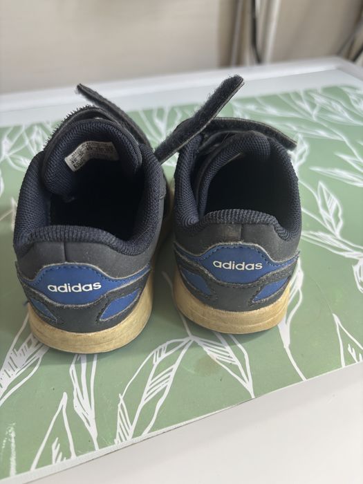 Papucei adidas copii