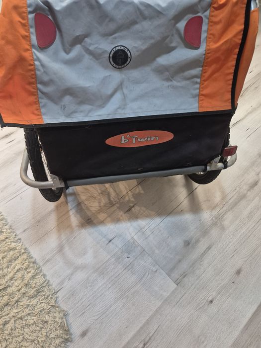 Remorca pentru bicicleta