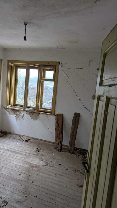 Продава се Къща в Павликени - 80 кв.м за 64 €/кв.м - Снимка #2