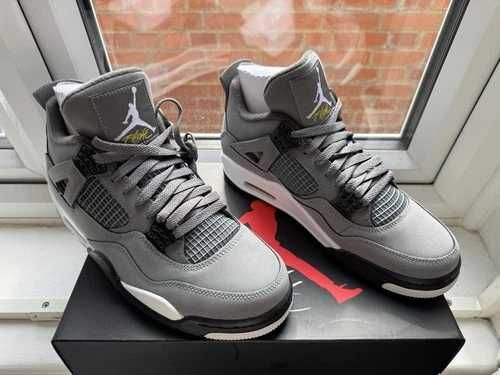 Sneakers Jordan4 Cool Grey cu eticheta (nu Nike, Gucci, Adidas, Balenciaga)