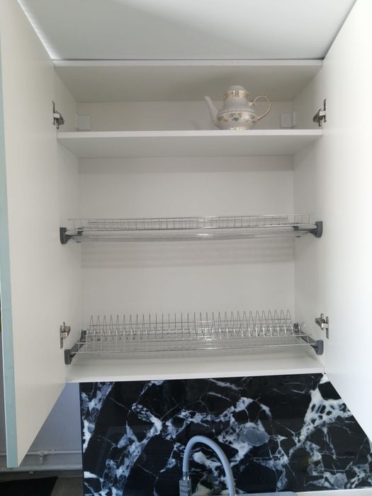 Кухонный гарнитур +мойка+газ