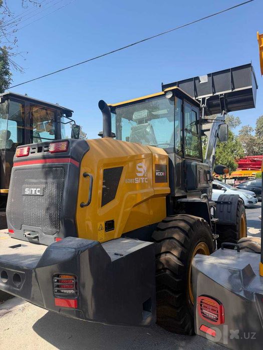 Погрузчик SITC 630T  2м3 + 1,8 ковш