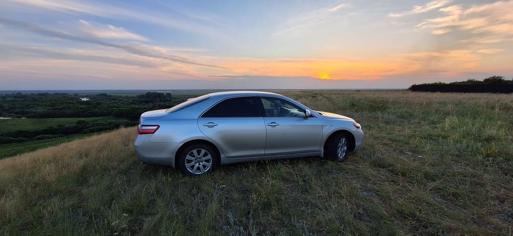 Продам Toyota camri 40