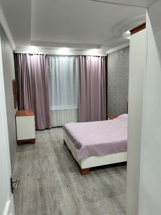 Сдам  2-х ком. квартиру в Центре.