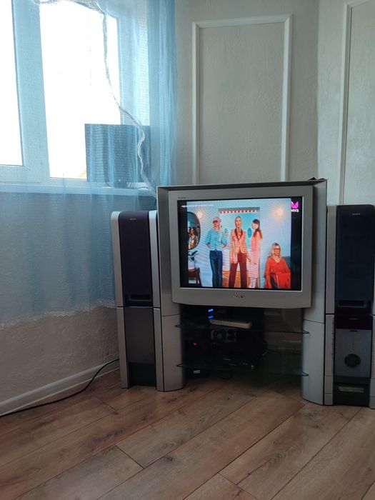 Телевизор кинескопный