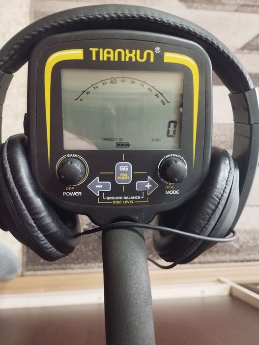 Продам металлоискатель tx-850