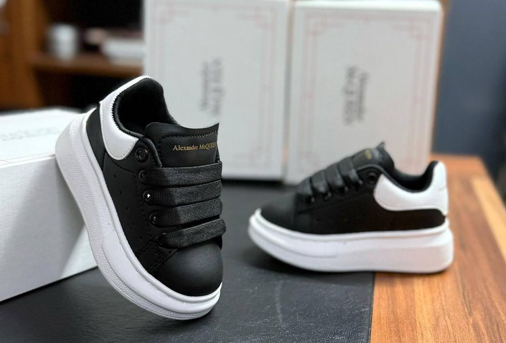 Adidasi mcQueen copii
