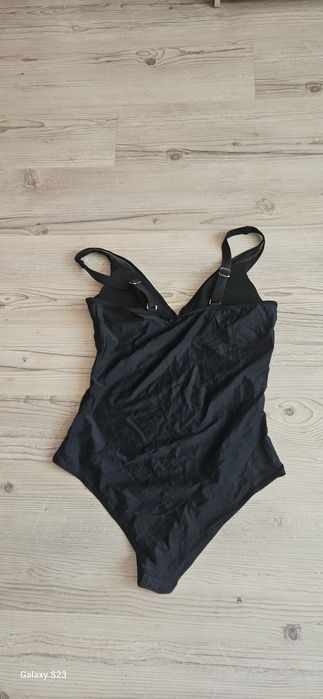 Цял бански  XL.  .