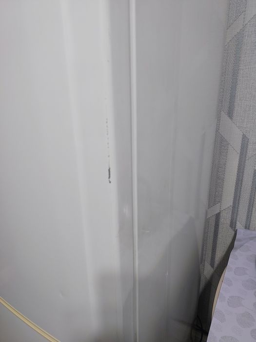 Срочно продам холодильник Samsung