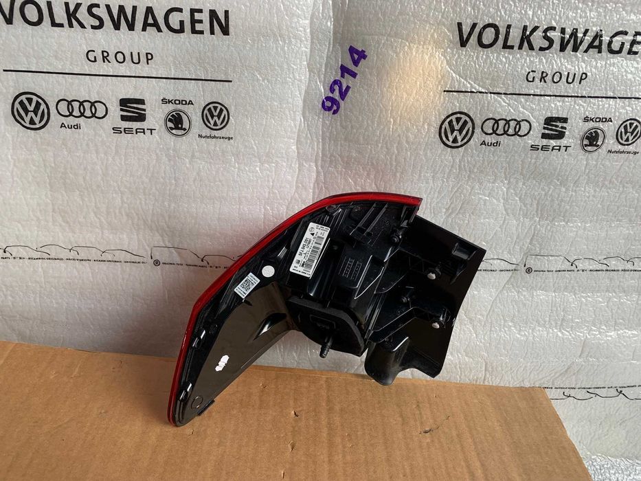 STOP stg Seat Taraco  5FJ945091 dupa 2021