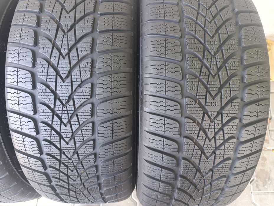 Anvelope de iarnă 225 55 17 Dunlop*MO dot 2020 , 7mm