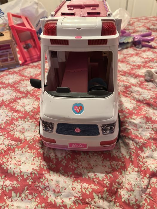 Ambulanta Barbie