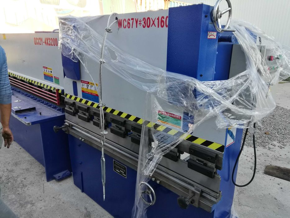 гибочний станок 1.6 м × 30 т новый