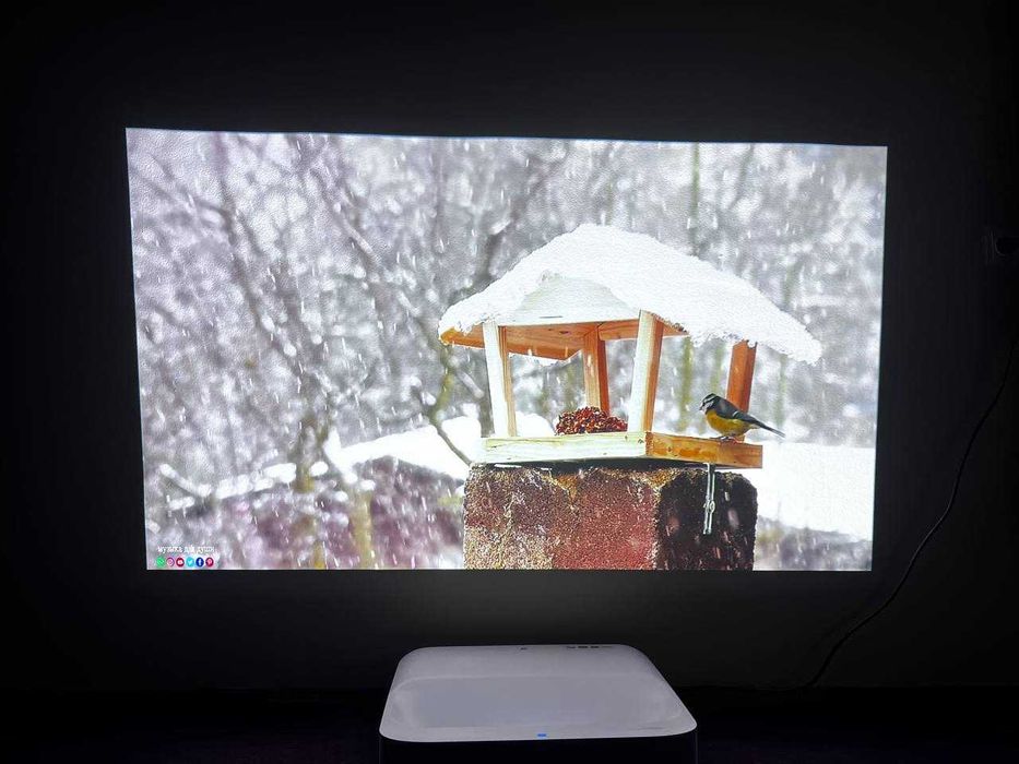 Epson EH-LS300W домашний кинотеатр