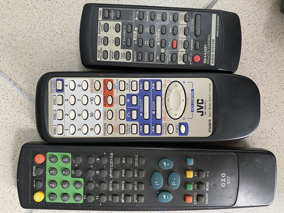 Telecomenzi Sony RM d117 si Philips JVC Sharp Panasonic DVD audio